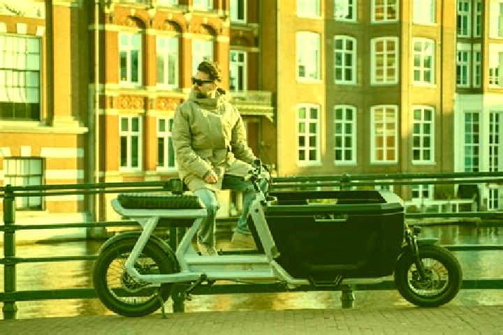 Lily, 29 — Escort in Bekegem, Belgium