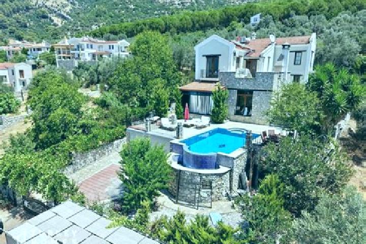 Lily, 29 — Escort in Uzumlu, Turkey