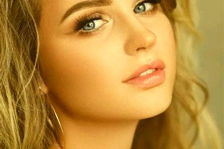 Lily, 30, a dark blonde blue-eyed european companion based in Pago Veiano. Offering Travel Companion, Deep French Kissing. Available for incall and outcall, ...