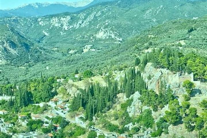 Lily, 30 — Escort in Amfissa, Greece