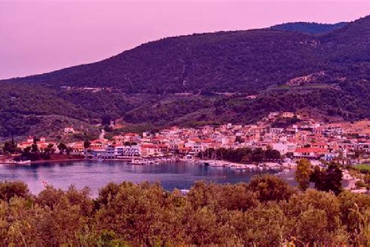 Lily, 30 — Escort in Palaia Epidavros, Greece