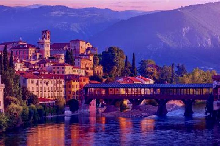 Lily, 31 — Escort in Borso del Grappa, Italy
