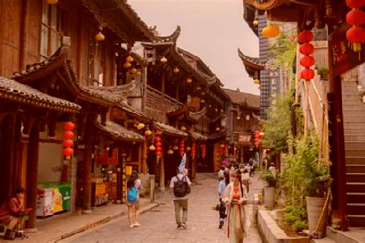 Lily, 31 — Escort in Guankou, China