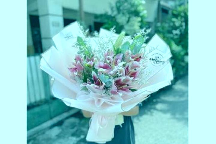 Lily, 31 — Escort in Leubatang, Indonesia