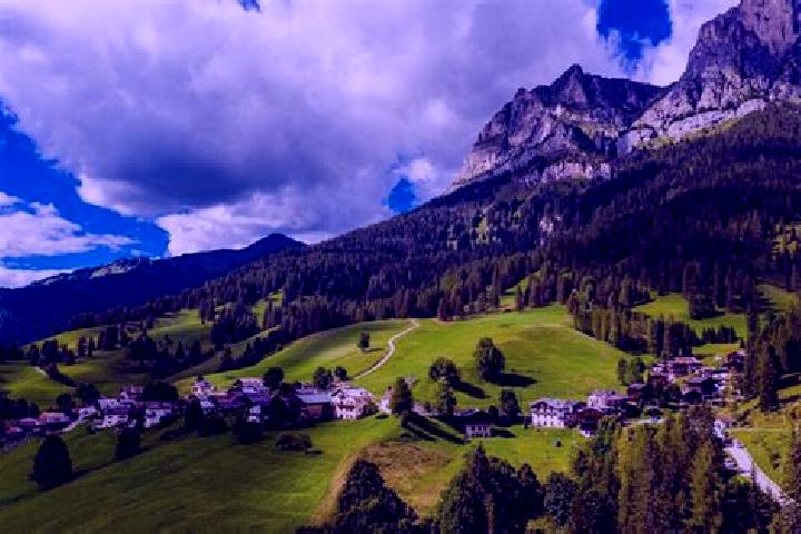 Lily, 31 — Escort in Valle di Cadore, Italy