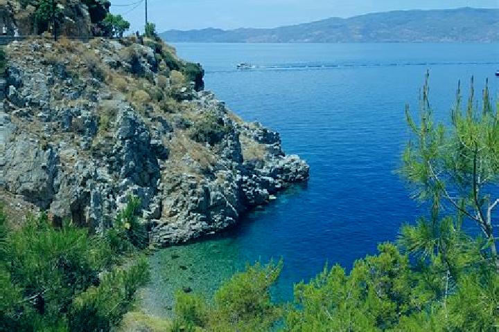 Lily, 31 — Escort in Vatsounia, Greece