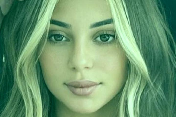Lily, 32, a blonde brown-eyed caribbean companion based in Kawalu. Offering OWO, Fetish, Massage, BDSM, 69. Available for incall and outcall, day and evening...