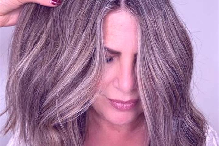 Lily, 32, a dark blonde grey-eyed caucasian companion based in Sablonnieres. Offering Overnight, Striptease, GFE. Available for incall and outcall, day and e...