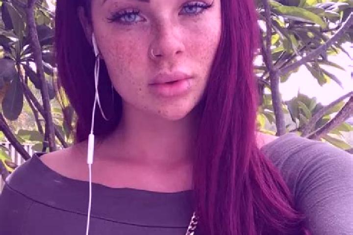 Lily, 32, a red green-eyed caribbean companion based in Zontecomatlan de Lopez y Fuentes. Offering Domination, Erotic Massage, Deep French Kissing. Available...