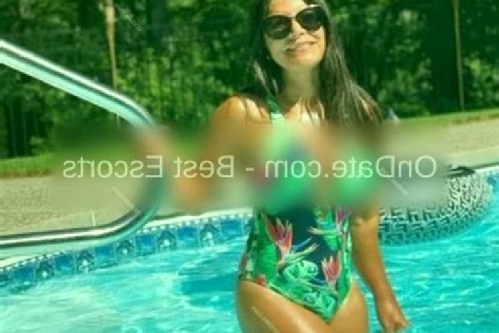 Lily, 32 — Escort in Boston, United States