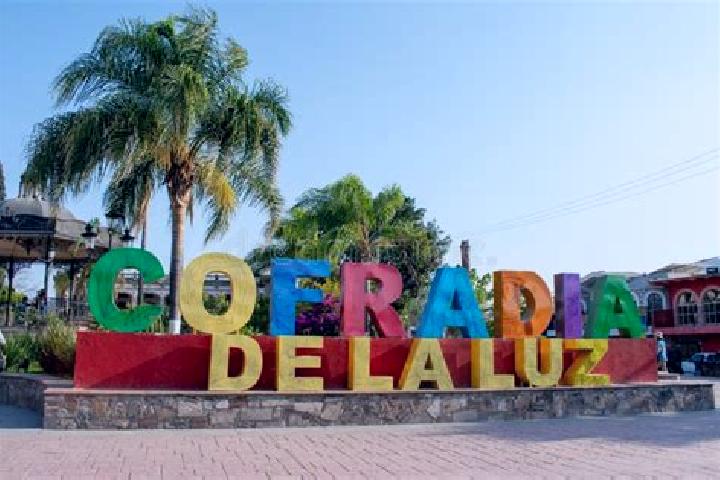 Lily, 32 — Escort in Cofradia de Acuitapilco, Mexico