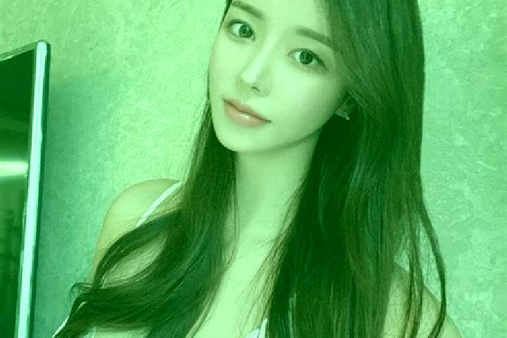 Lily, 32 — Escort in Dajipu, China
