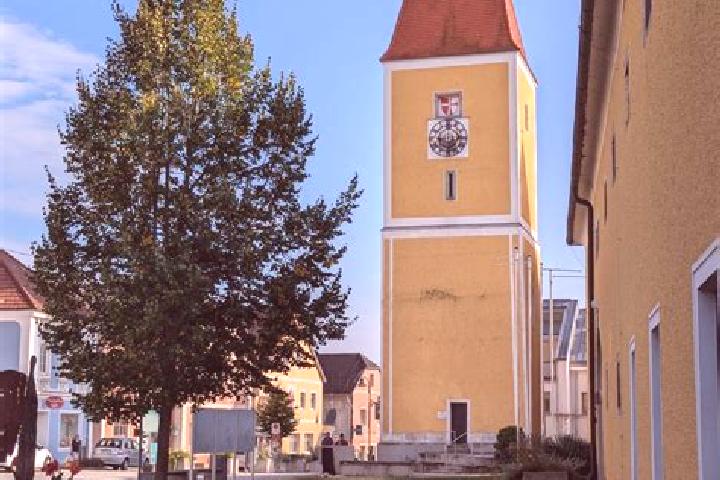 Lily, 32 — Escort in Feldkirchen an der Donau, Austria