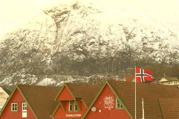 Lily, 32 — Escort in Krokstadora, Norway