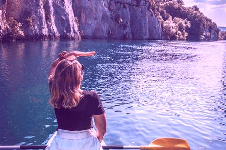 Lily, 32 — Escort in Mbouini, Mayotte