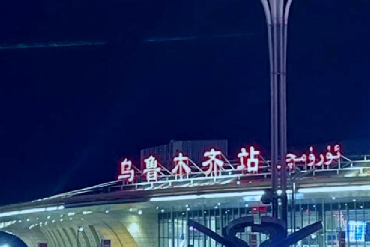 Lily, 32 — Escort in UEruemqi, China