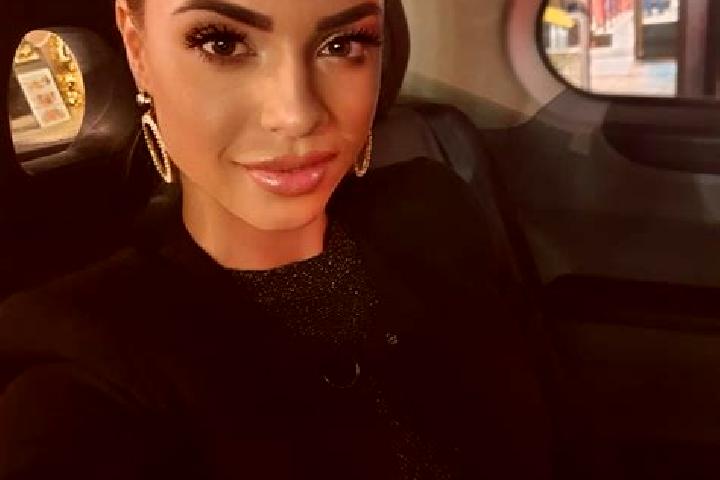 Lily, 33, a black blue-eyed european companion based in Jeffries Point. Offering CIM, Domination, Party Girl, Dinner Date. Available for incall and outcall, ...