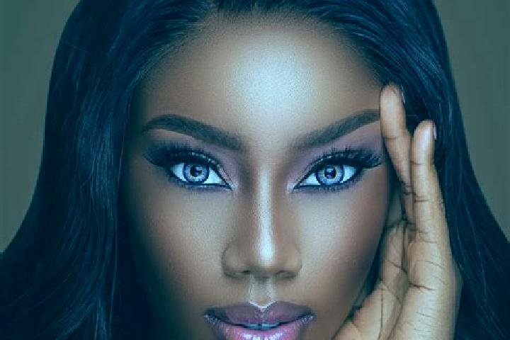 Lily, 33, a chestnut blue-eyed ebony companion based in Andimeshk. Offering Deep French Kissing, Striptease, Erotic Massage. Available for incall and outcall...