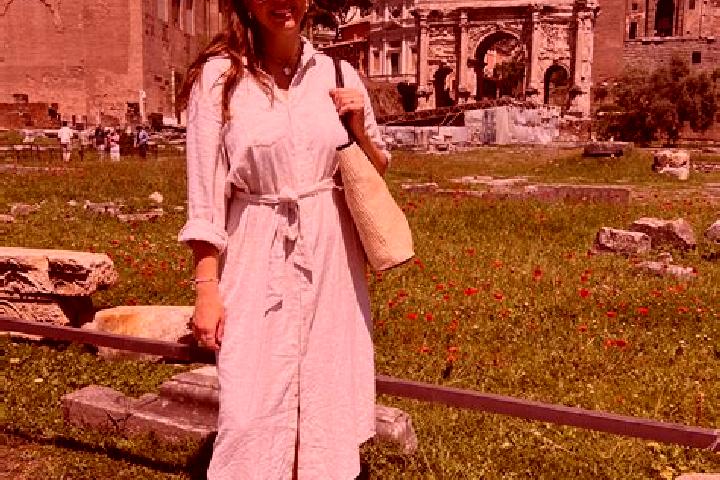 Lily, 33 — Escort in Resina I, Italy