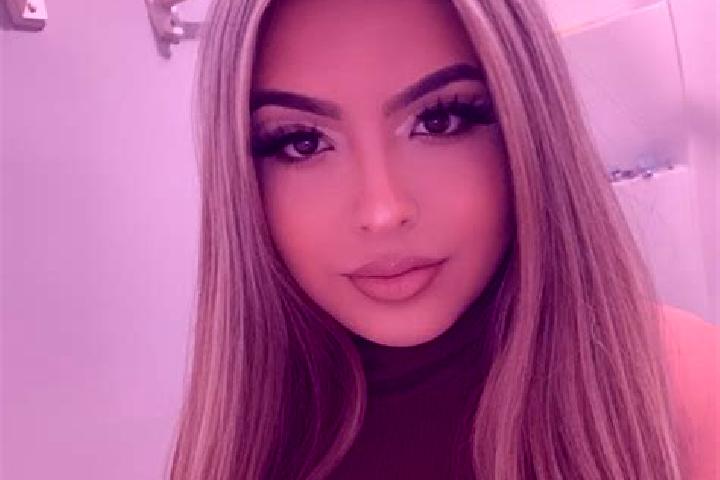 Lily, 34, a blonde grey-eyed latina companion based in Lampasas. Offering Domination, Striptease, OWO. Available for incall and outcall, overnight bookings a...