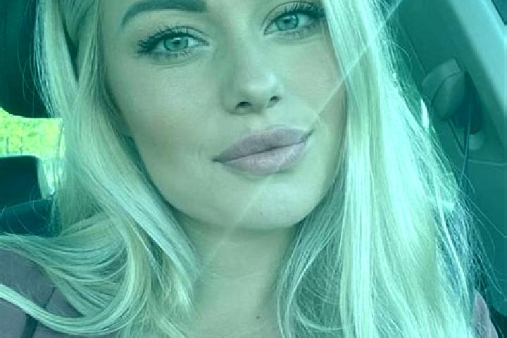 Lily, 34, a blonde hazel-eyed caribbean companion based in Omvriaki. Offering Striptease, GFE, Erotic Massage, Dinner Date, Prostate Massage. Available for i...