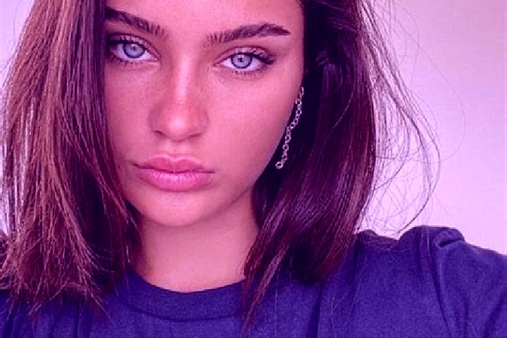 Lily, 34, a brunette blue-eyed middle eastern companion based in Huettschlag. Offering Party Girl, Deep French Kissing, Girlfriend Experience, CIM. Available...