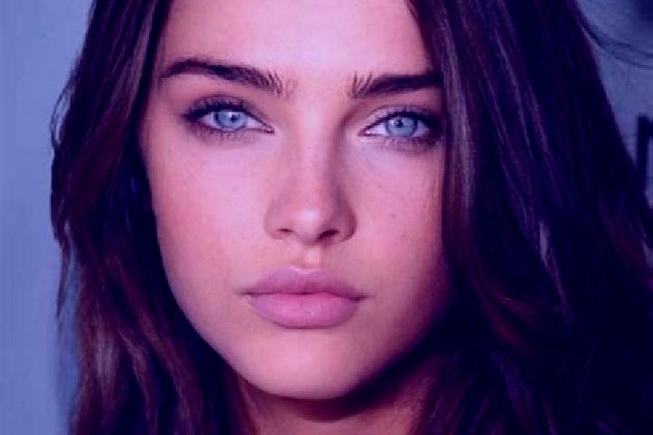 Lily, 34, a brunette grey-eyed mixed companion based in Zafrilla. Offering Overnight, Girlfriend Experience, Fetish, OWO. Available for incall and outcall, o...