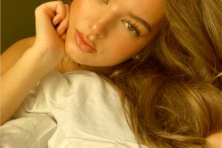 Lily, 34, a chestnut green-eyed latina companion based in Ella Town. Offering Erotic Massage, Tantra, BDSM, OWO. Available for incall and outcall, overnight ...