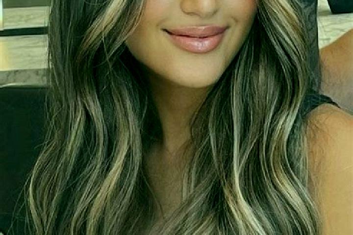Lily, 34, a dark blonde brown-eyed caucasian companion based in Fuente de Piedra. Offering Girlfriend Experience, Erotic Massage, Domination. Available for i...