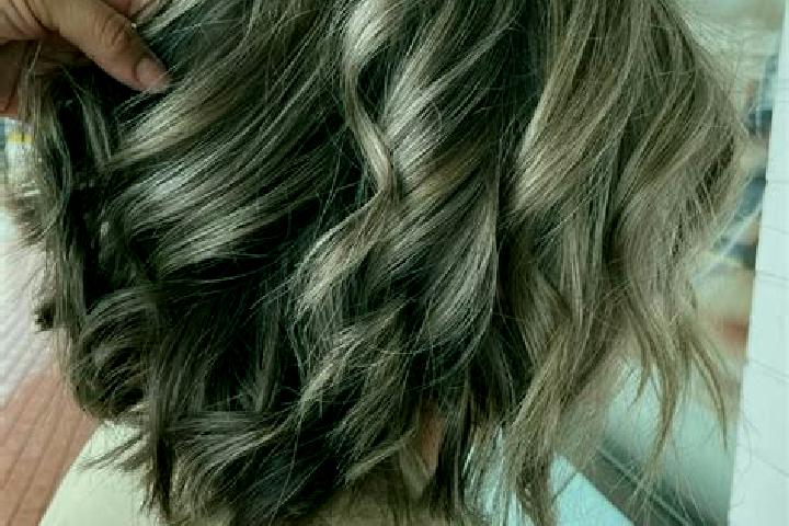 Lily, 34, a dark blonde grey-eyed asian companion based in Judaydah. Offering Couples, Tantra, A-Level, Roleplay. Available for incall and outcall, day and e...