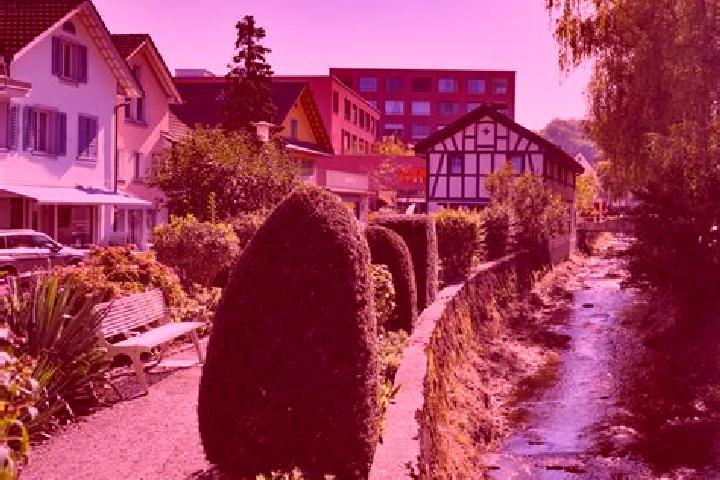 Lily, 34 — Escort in Affoltern / Hasenbueel, Switzerland