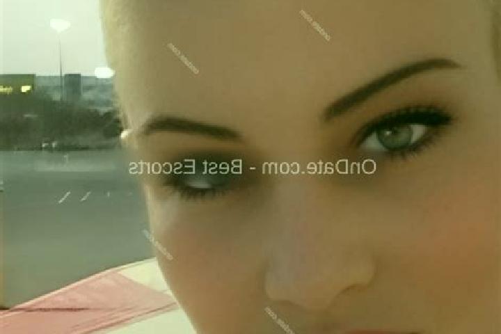 Lily, 34 — Escort in Argecilla, Spain