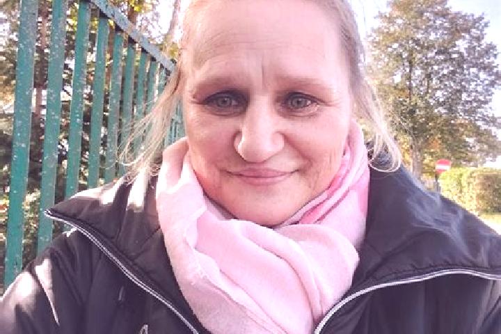Lily, 34 — Escort in Kornik, Poland