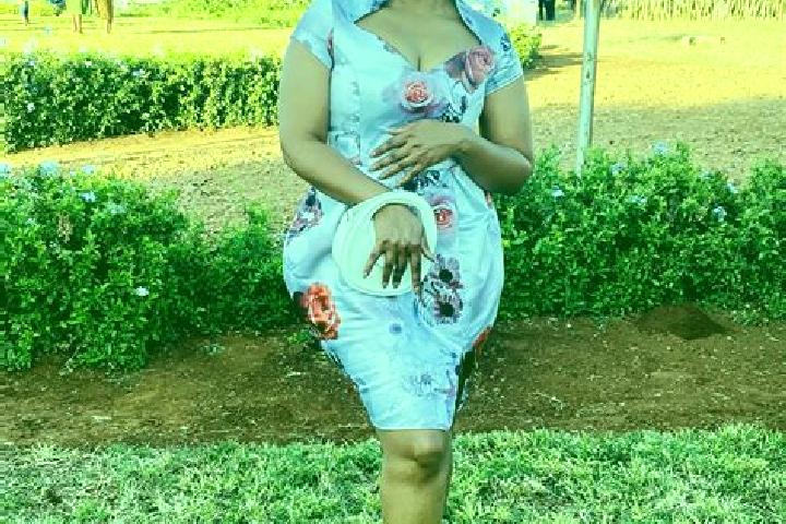 Lily, 34 — Escort in Tamasane, Botswana