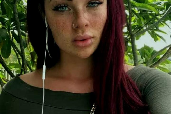 Lily, 35, a auburn blue-eyed caribbean companion based in Campo de Besteiros. Offering Couples, Fetish, Party Girl, CIM. Available for incall and outcall, da...