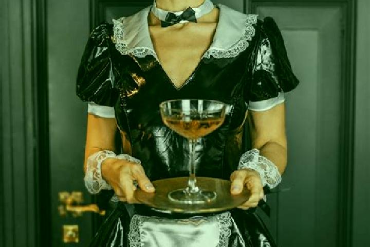 Lily, 35, a auburn dark-eyed caucasian companion based in Al Mahmudiyah. Offering A-Level, Deep French Kissing, Massage, BDSM, Fetish. Available for incall a...