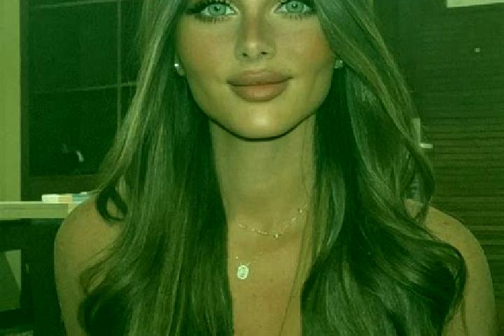 Lily, 35, a brunette dark-eyed mixed companion based in Satalice. Offering Roleplay, Domination, BDSM, GFE, Dinner Date. Available for incall and outcall, da...