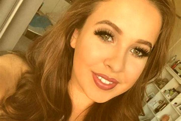 Lily, 35, a dark blonde dark-eyed caribbean companion based in Prees. Offering Travel Companion, Striptease, Dinner Date. Available for incall and outcall, o...