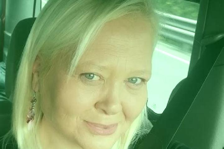 Lily, 35 — Escort in Blatne, Slovakia