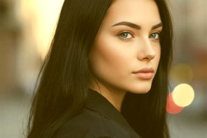 Lily, 36, a platinum blonde amber-eyed latina companion based in Bischofshofen. Offering Duos, CIM, Party Girl. Available for incall and outcall, day and eve...