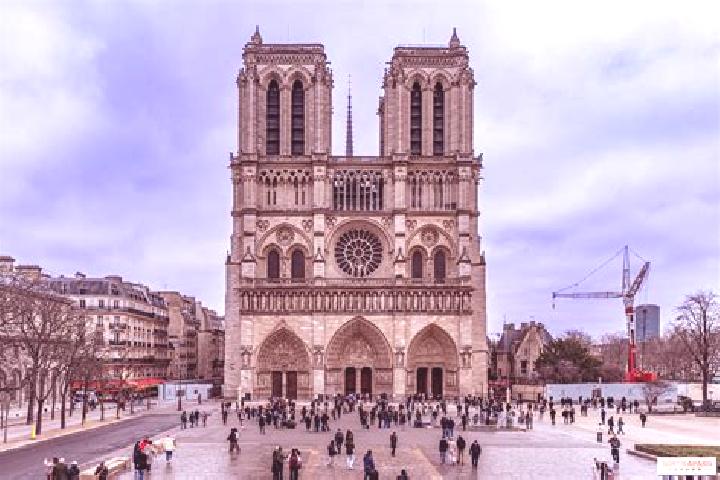 Lily, 36 — Escort in Notre-Dame-de-Sanilhac, France