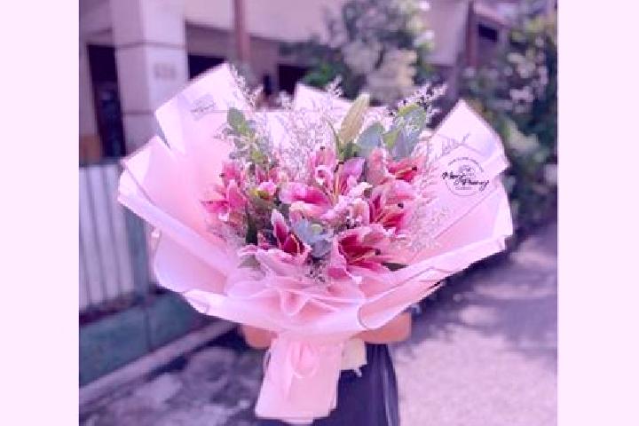 Lily, 36 — Escort in Nyapar, Indonesia