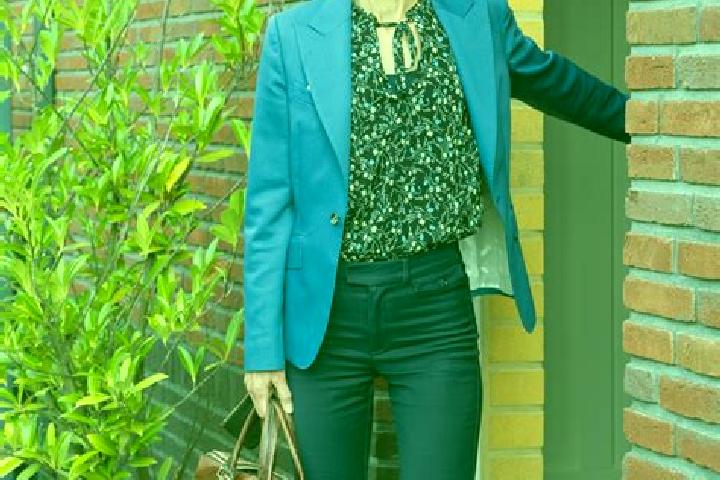 Lily, 36 — Escort in Termaar, Netherlands