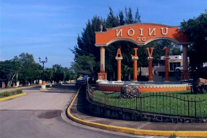 Lily, 36 — Escort in Union de Tula, Mexico