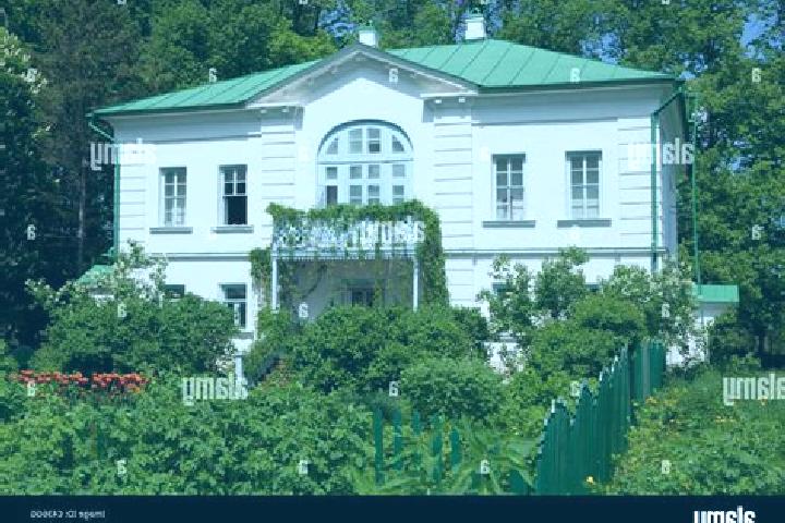 Lily, 36 — Escort in Yasnaya Polyana, Russia