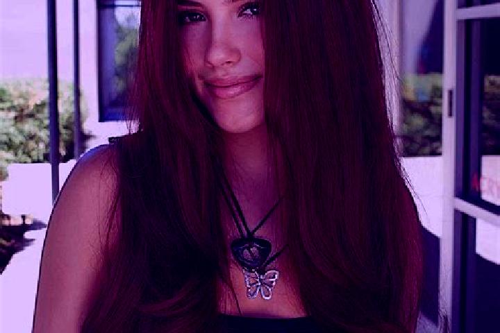 Lily, 37, a auburn dark-eyed caucasian companion based in Syracuse. Offering Striptease, 69. Available for incall and outcall, overnight bookings available.