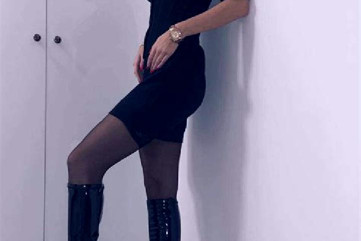 Lily, 37, a black grey-eyed middle eastern companion based in Sant Llorenc d Hortons. Offering Fetish, GFE, A-Level, Roleplay, Party Girl. Available for inca...