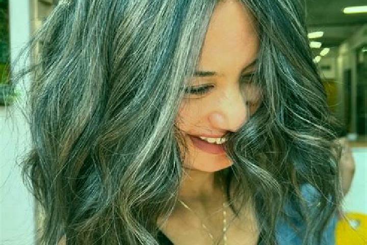 Lily, 37, a brunette grey-eyed caucasian companion based in Unterwellenborn. Offering Couples, Girlfriend Experience, Dinner Date. Available for incall and o...