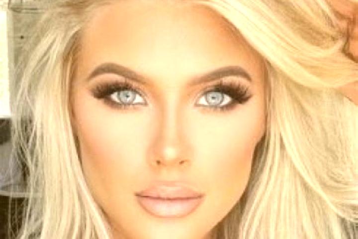 Lily, 37, a platinum blonde hazel-eyed ebony companion based in Rajaori. Offering Striptease, Dinner Date, Roleplay. Available for incall and outcall, overni...