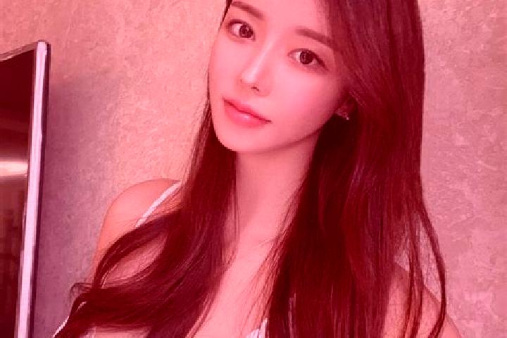 Lily, 37 — Escort in Changhongjie, China